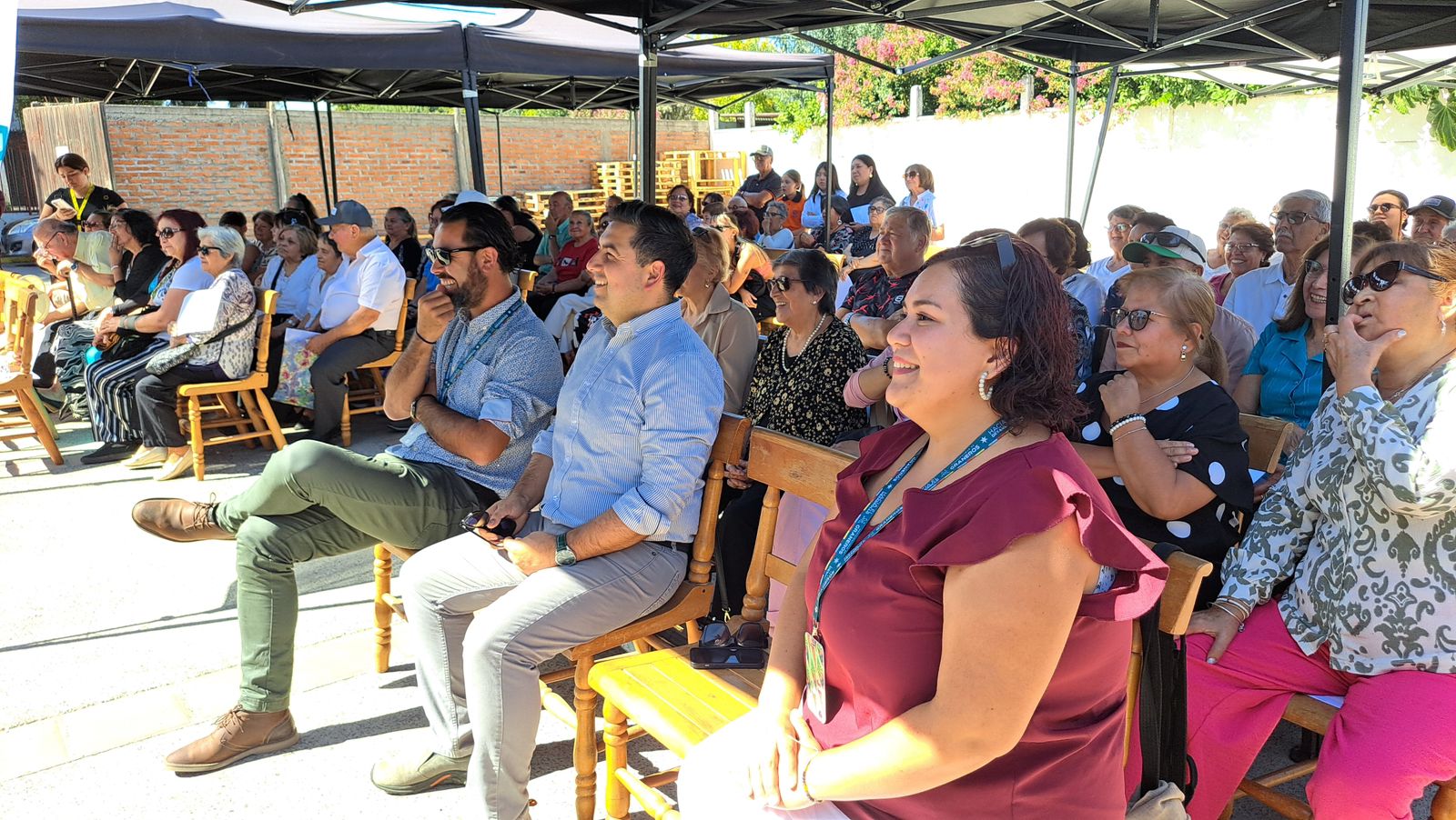 💜🌷 EMOTIVO RECONOCIMIENTO A MUJERES EN EL MARCO DEL MES DE LA MUJER EN #GRANEROS