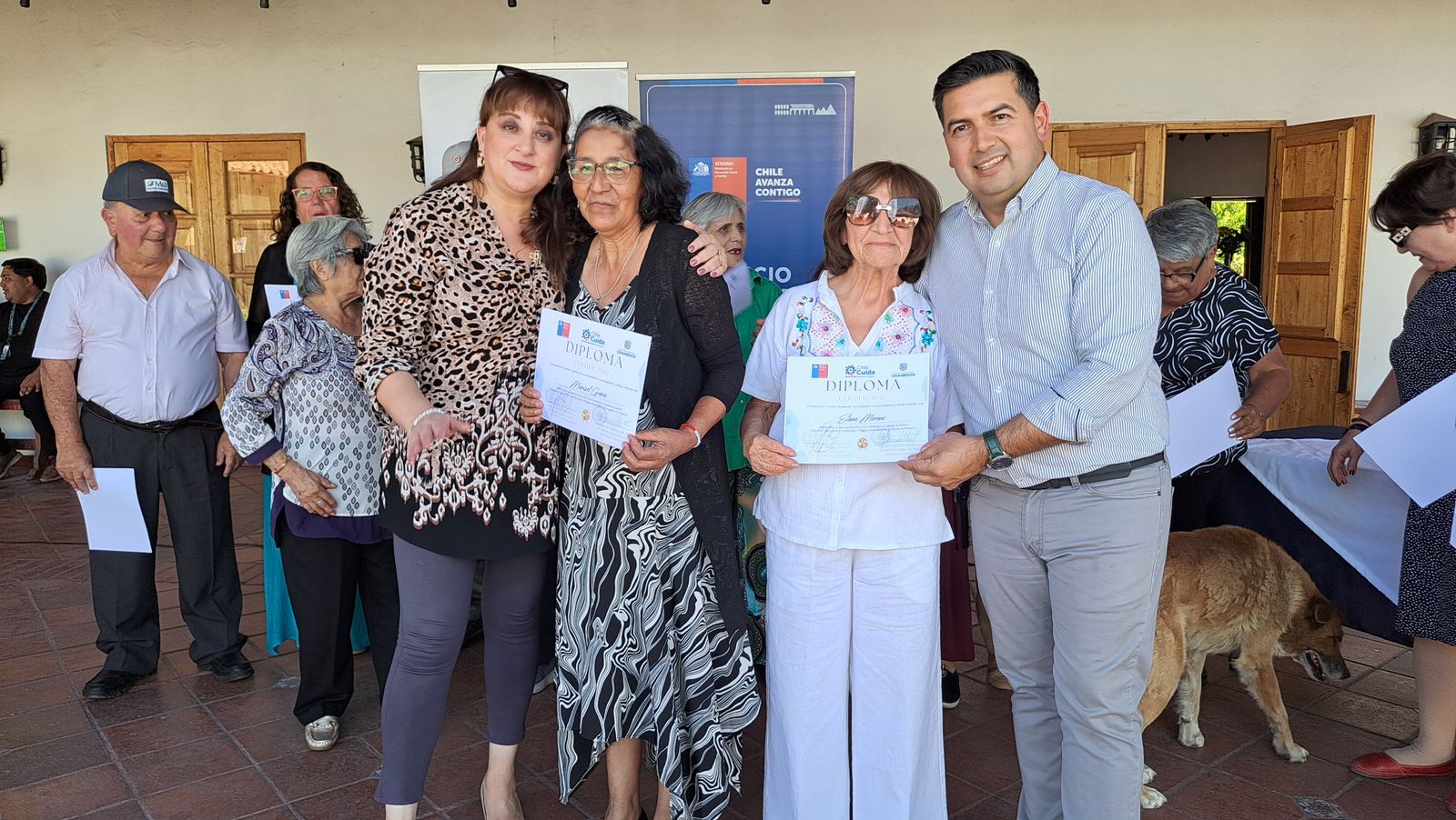 💜🌷 EMOTIVO RECONOCIMIENTO A MUJERES EN EL MARCO DEL MES DE LA MUJER EN #GRANEROS