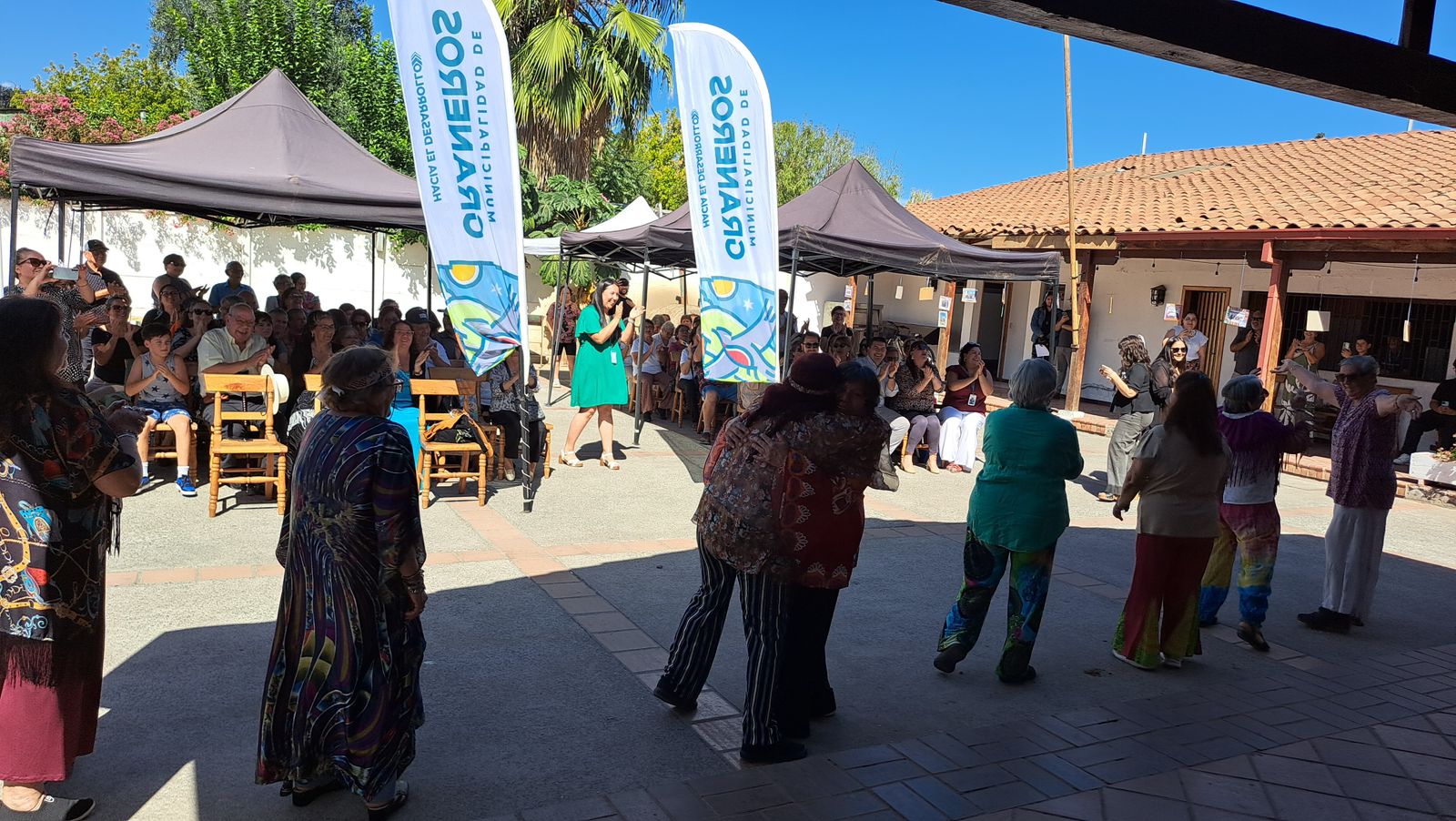 💜🌷 EMOTIVO RECONOCIMIENTO A MUJERES EN EL MARCO DEL MES DE LA MUJER EN #GRANEROS
